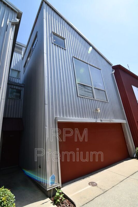 Foto del edificio - 1720 Nicholson Dr