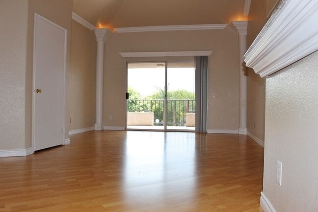 Interior Photo - Alcantara Home Apts