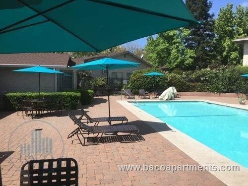 Building Photo - 2 bedroom in Redding CA 96003
