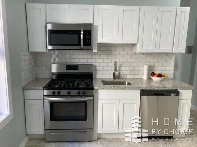 Foto del edificio - 1 bedroom in Flushing NY 11372