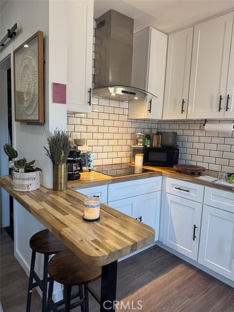 Building Photo - 14828 Saticoy St