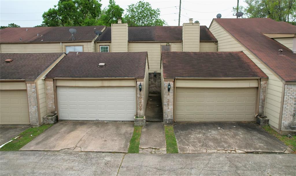 Primary Photo - 14211 Briarsage Ct