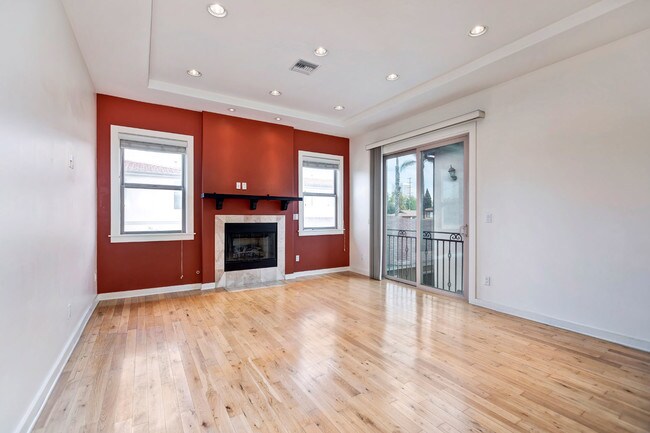 Foto del edificio - 2027 Butler Ave