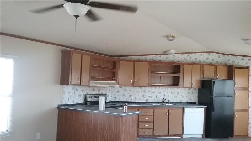 Primary Photo - 161 Cowboy Rd