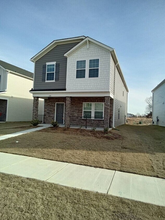 Brand New Construction Home in Pineville! House Rental in Pineville, NC