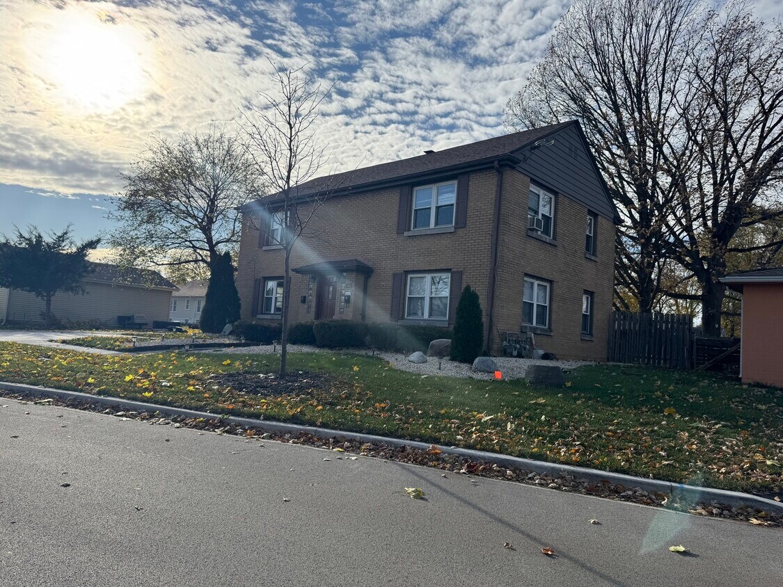 Foto principal - 1111 Lincoln St