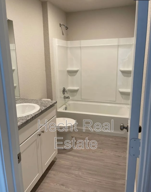 Foto del edificio - 10727 Prusiner Dr