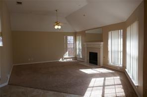 Foto del edificio - 3904 Montrose Dr