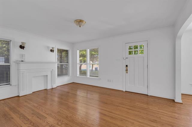 Foto del edificio - 6122 Tremont St