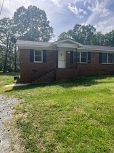 Building Photo - 1701 Virginia St