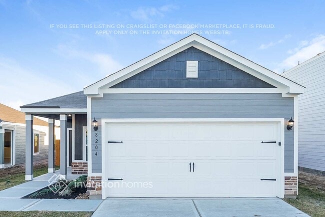 Building Photo - 8204 Burnt Orchid Dr