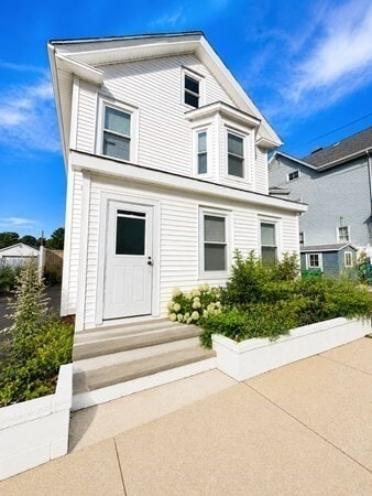 Building Photo - 209 Fayette St