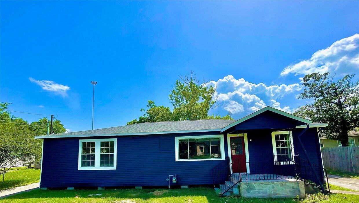 Foto principal - 6308 Frisco St