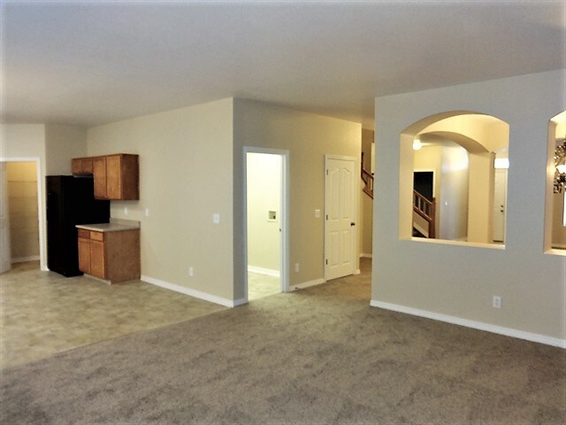 Building Photo - 12440 Kearney Circle