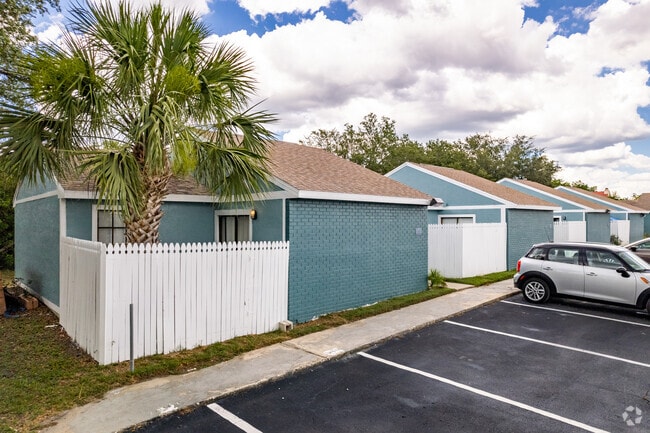 9910 Aquarius Dr Port Richey, FL - 9910 Aquarius Dr