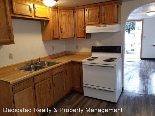 Foto del edificio - 2 br, 1 bath House - 414 East A St