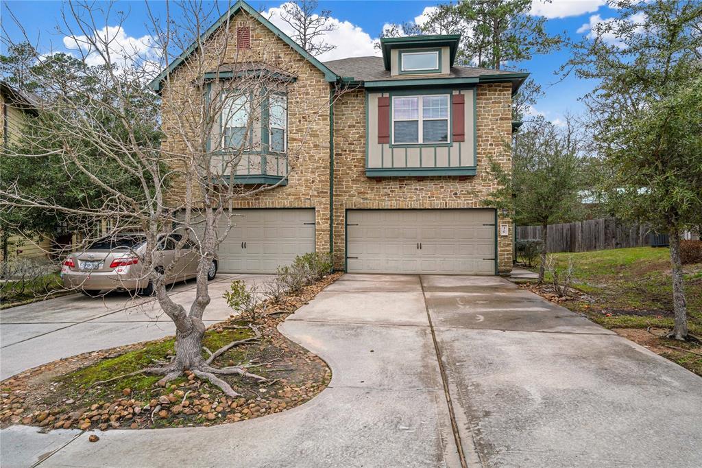 30 Cheswood Manor Drive, The Woodlands, TX 77382 Condo for Rent in