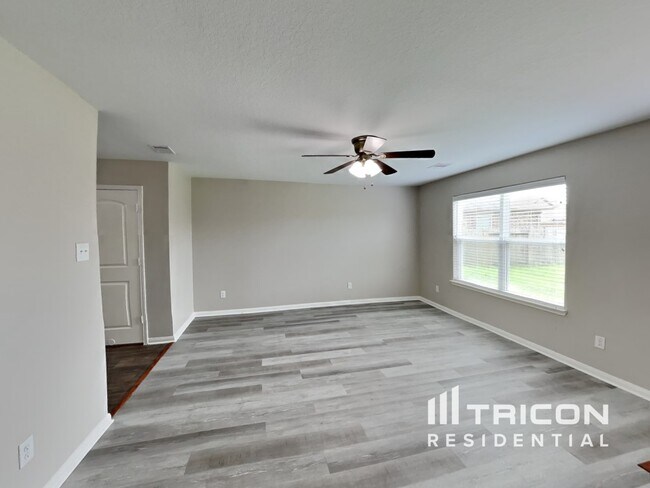 Foto del edificio - 2503 Regatta Ln