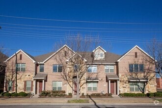 Building Photo - 528 S Greenville Ave