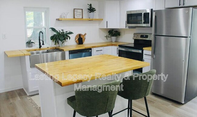 Foto del edificio - 275 Milling Rd