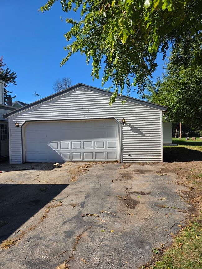 Foto del edificio - 940 W Weiland Ave