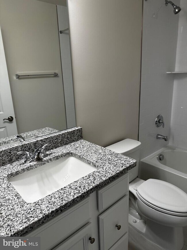 Foto del edificio - 17958 Woods Overlook Dr