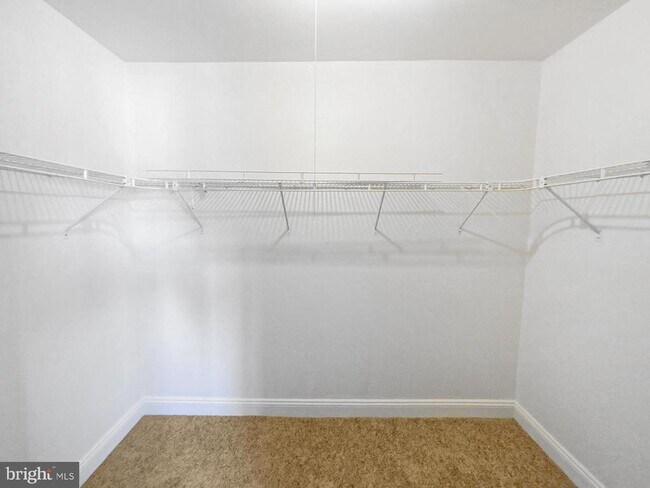 Foto del edificio - 1005 Chillum Rd