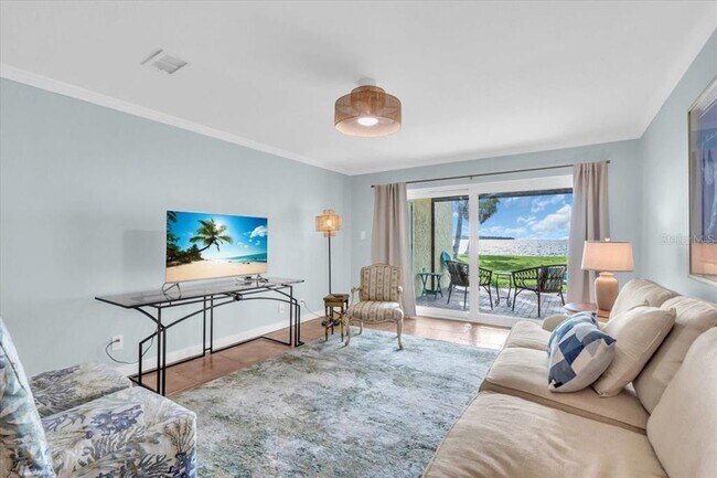 Foto del edificio - 7300 Sunshine Skyway Ln S