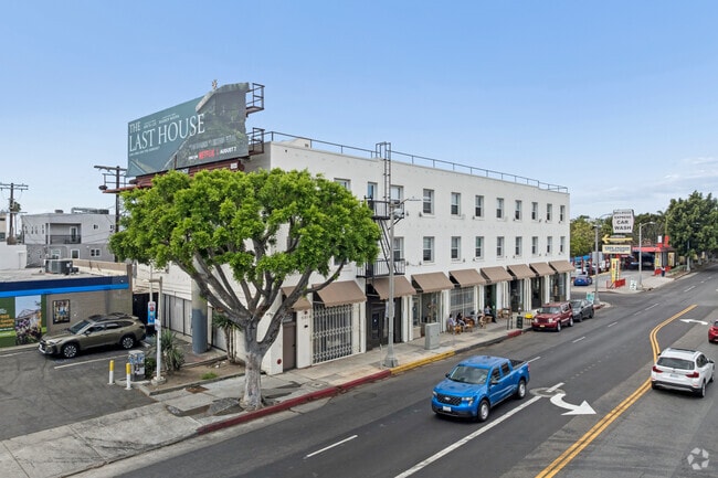 Building Photo - Hollywood Melrose Apartments