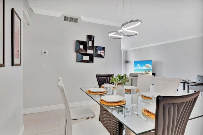 Foto del edificio - 3801 S Ocean Dr
