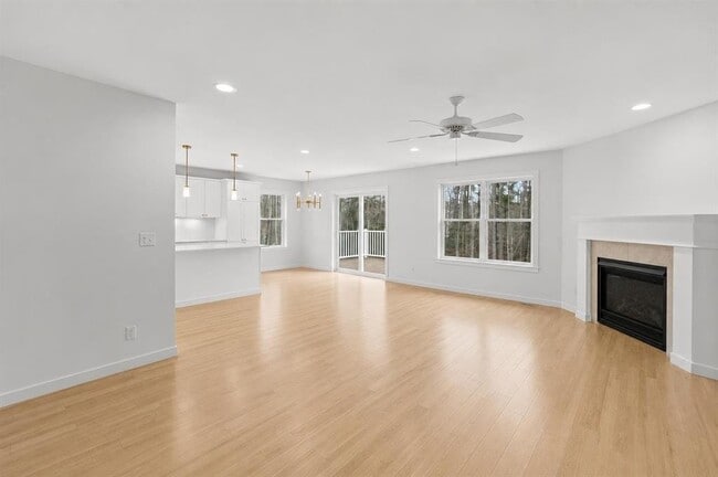 Building Photo - 51 Blacksmith Dr