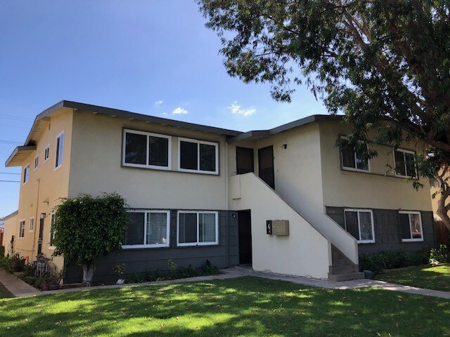 Foto del edificio - 2914 Peppertree Ln
