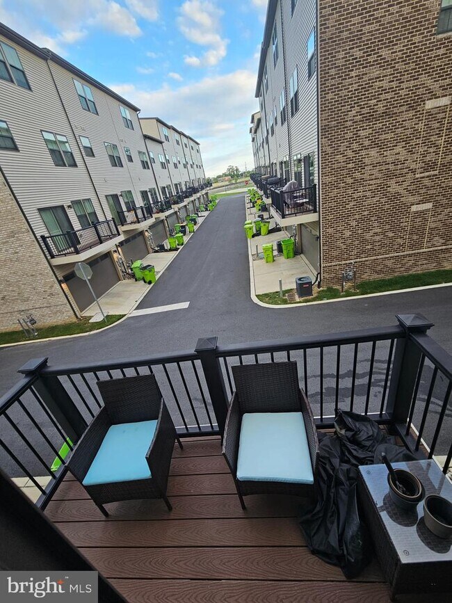 Foto del edificio - 4729 Towne Park Rd
