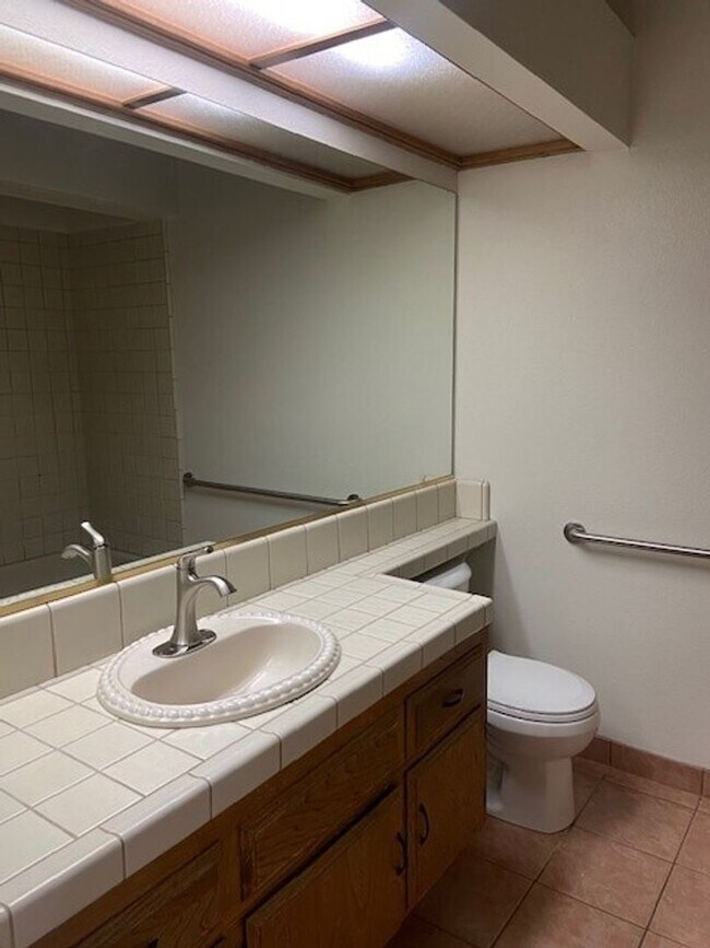 Foto del edificio - 8808 Gleeson Ct