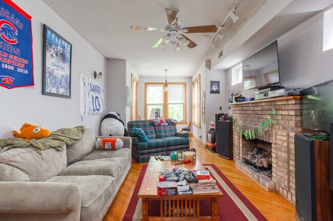 Building Photo - 2620 N Spaulding Ave