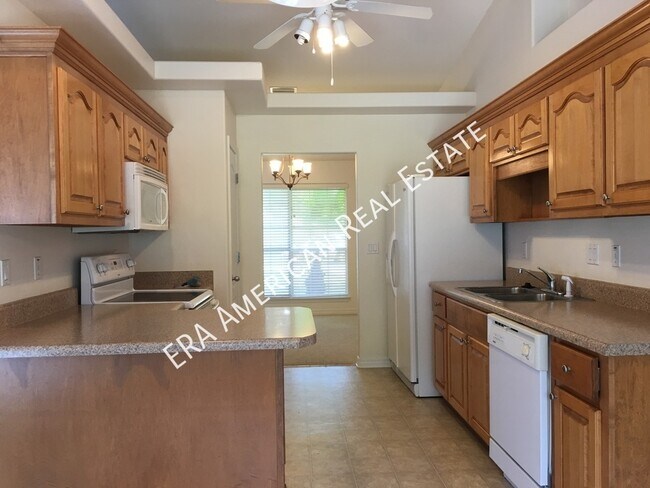 Foto del edificio - 1922 Everglades Dr