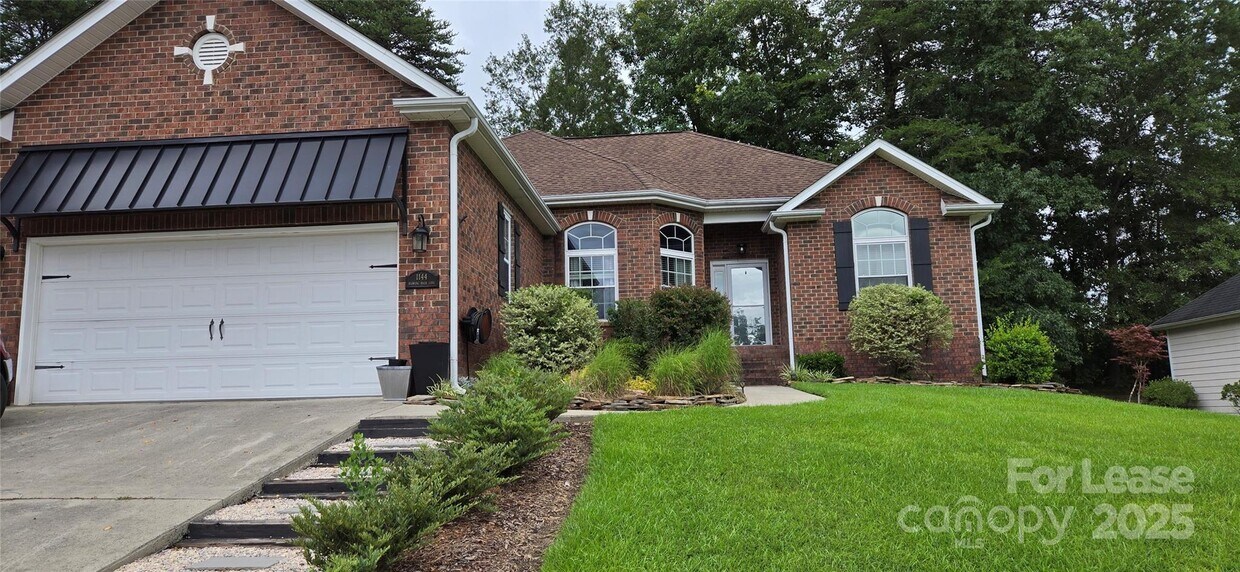 Foto principal - 1144 Blowing Rock Cove