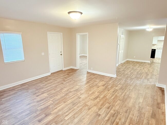 Foto del edificio - 337 S Green St