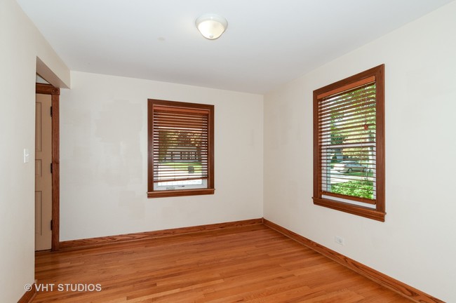 Building Photo - 455 Longfellow Ave