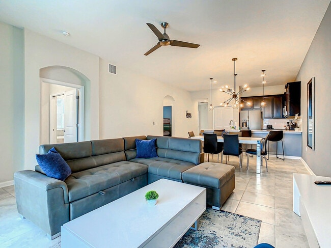 Building Photo - 1159 Challenge Dr