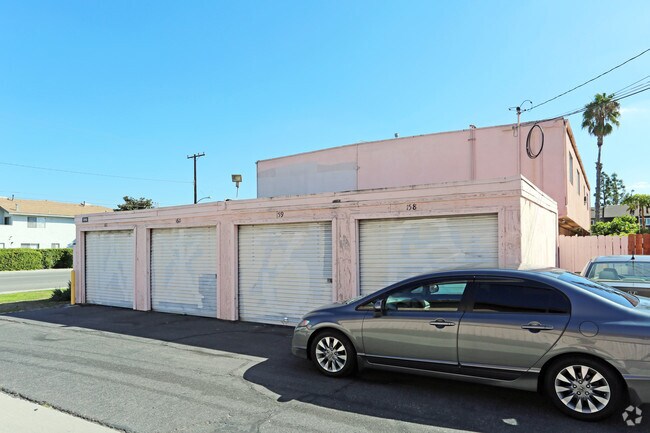 Building Photo - 7212 Main St