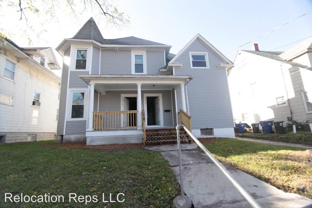 Primary Photo - 1812 Pershing Ave
