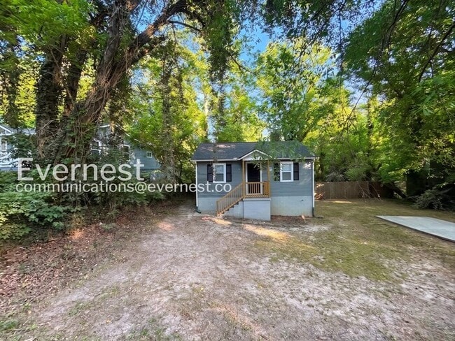 Photo - 2175 Pansy St NW House