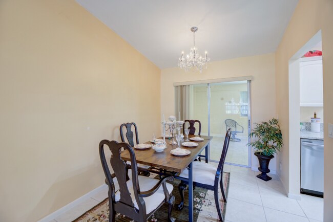 Foto del edificio - 9039 NW 21st Ct