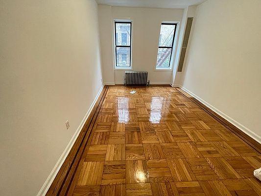 Foto principal - 2 bedroom in BRONX NY 10467