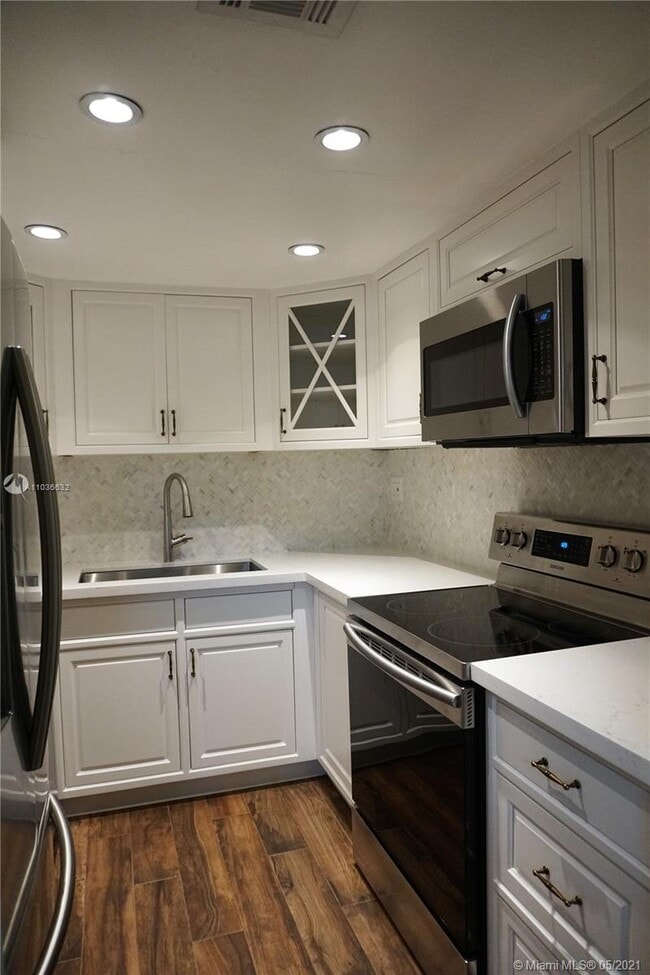 Building Photo - 6217 SW 131st Pl