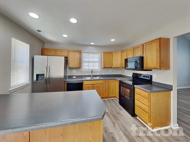 Building Photo - 12360 Hennigan Pl Ln