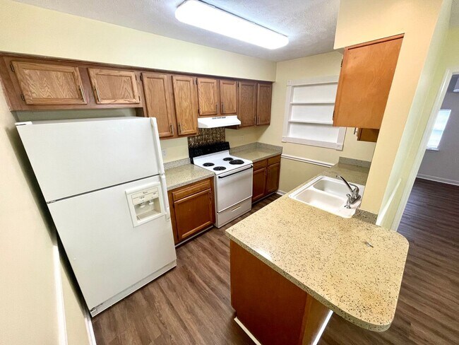 Foto del edificio - 3/2 Available for Rent in Brandon!
