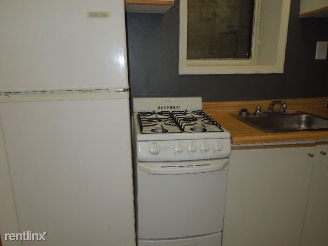 Building Photo - Studio, 1 bath  - 376 2nd St Apt 1