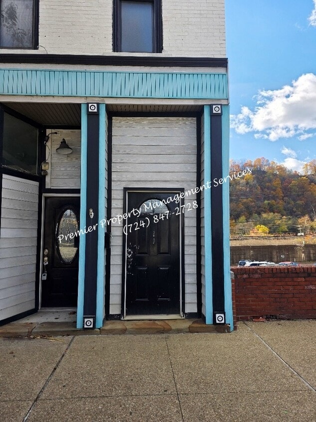 Primary Photo - 916 3rd Ave